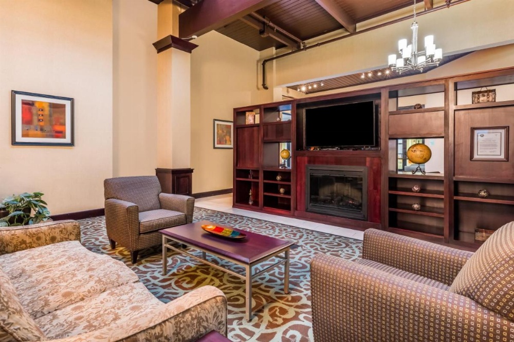 Holiday Inn Chicago North - Gurnee Image 34